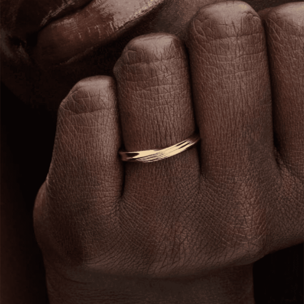 Anello Linea Avvolgente