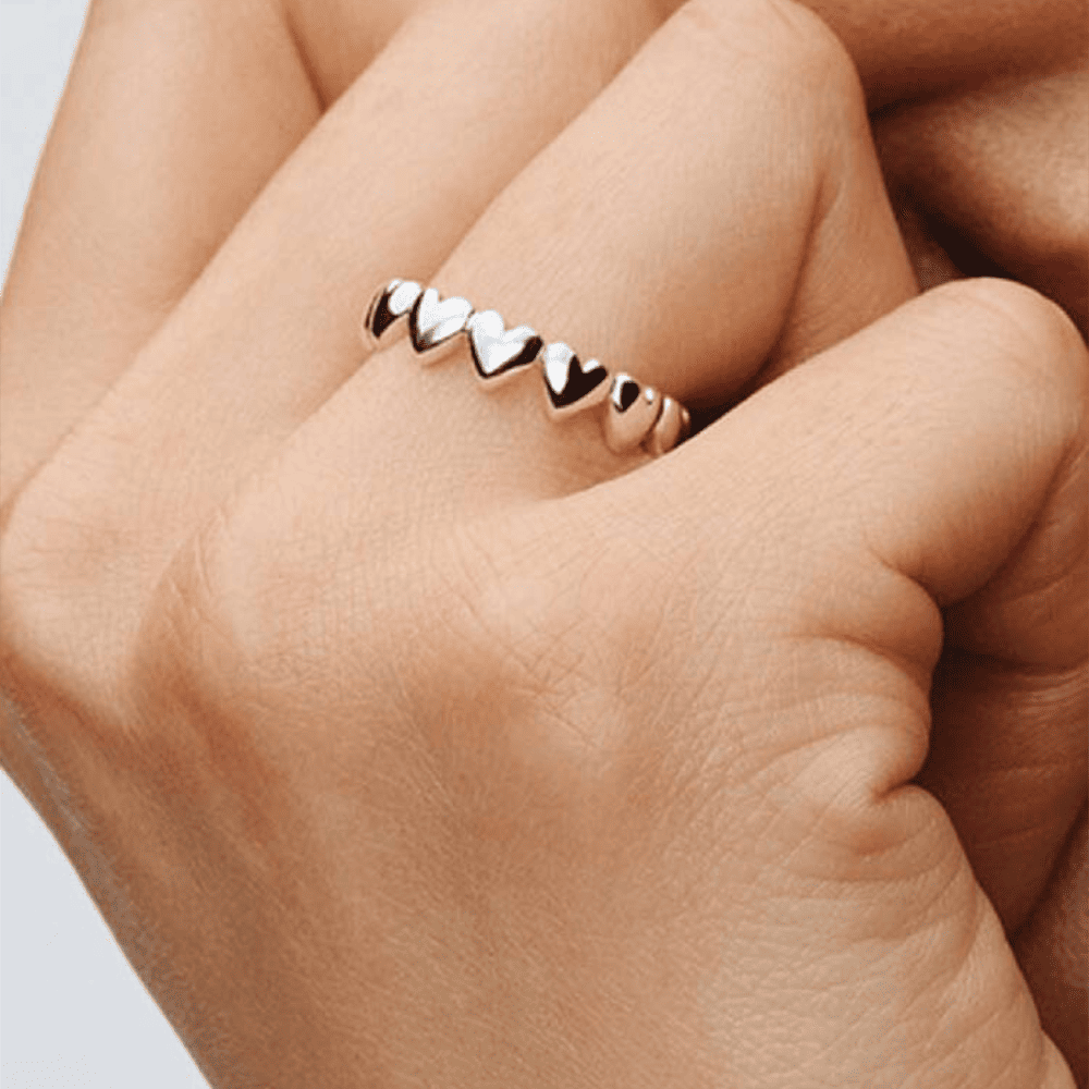 Anello Fascia a Cuori Be Love