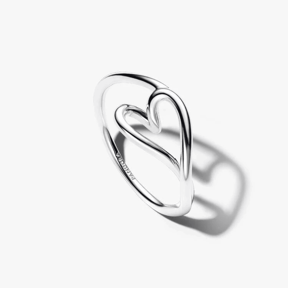 Anello Cuore Piccolo Linea Sinuosa