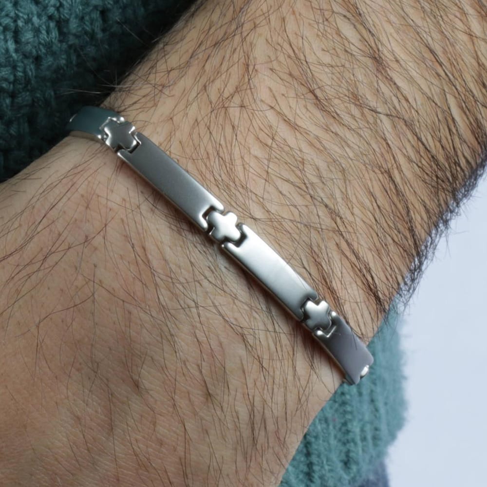 Bracciale Cross in Acciaio – Morellato S7448099 indossato