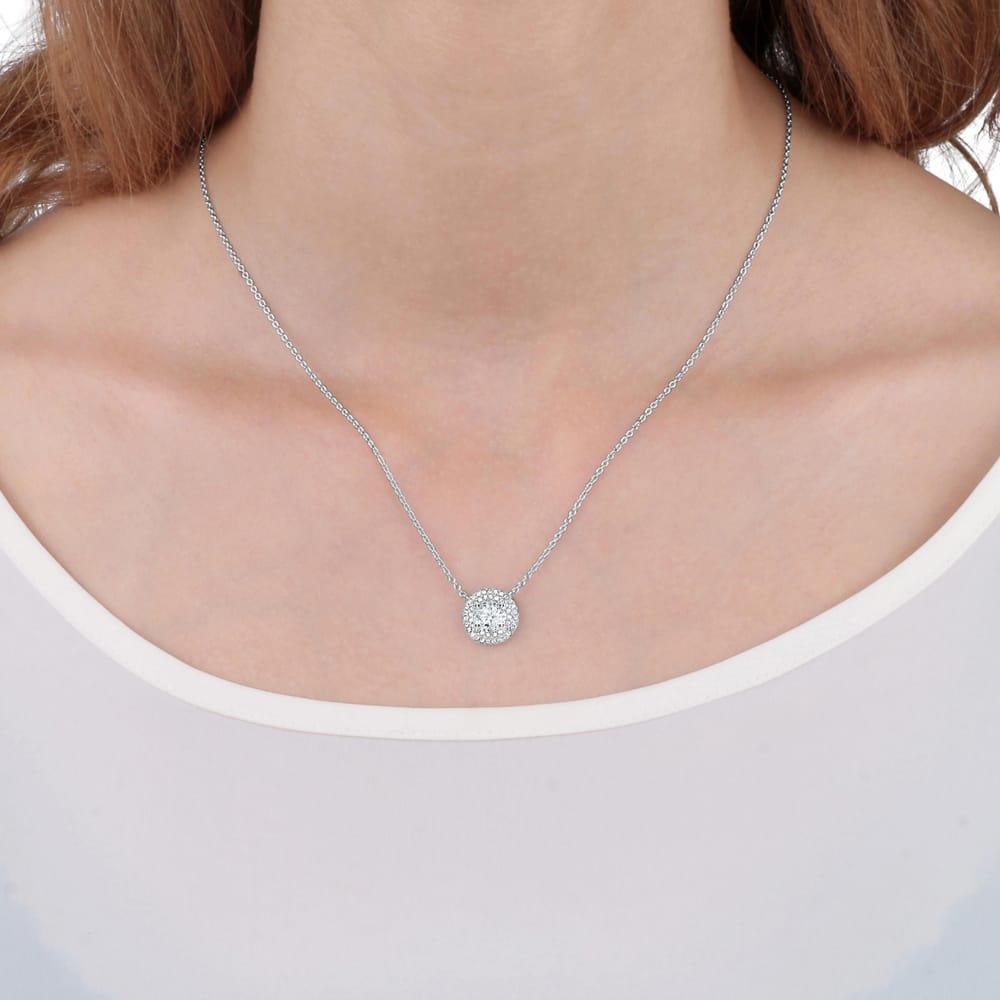 Collana Duchessa in Argento e Zirconi Bianchi – Morellato SAIW64 indossato