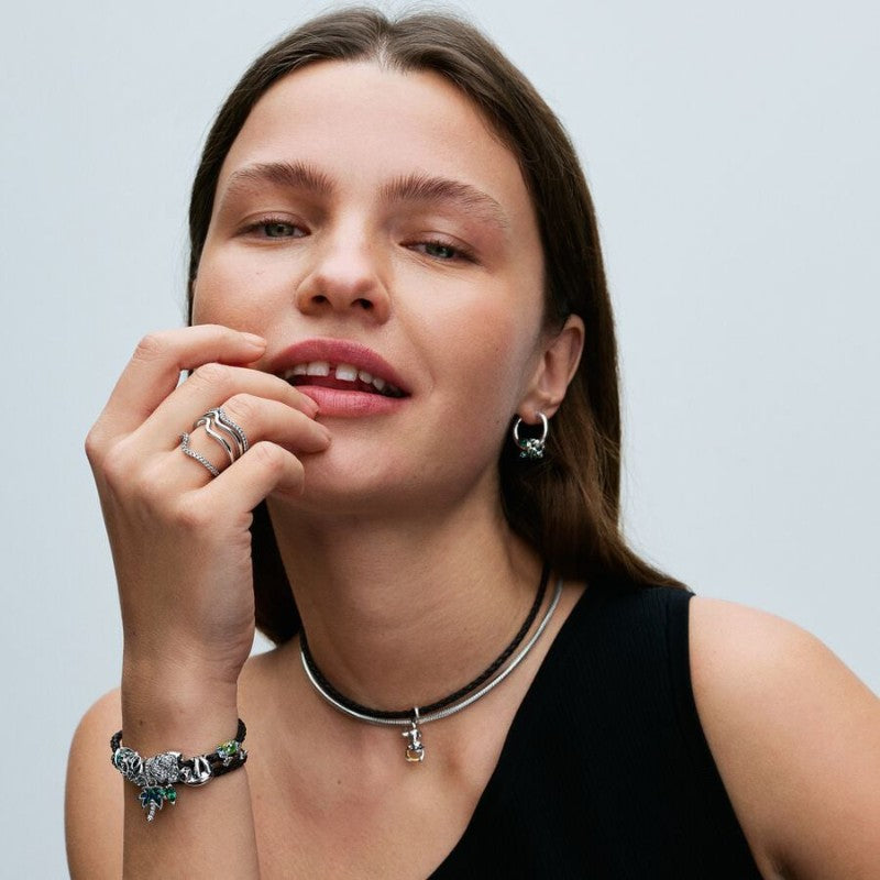 Bracciale Moments in Pelle Marrone Doppio con Chiusura a Moschettone Regolabile