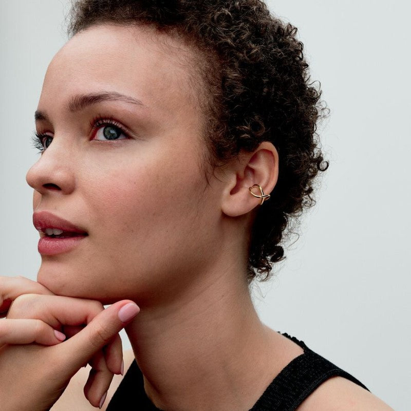 Ear Cuff Infinito Linea Sinuosa