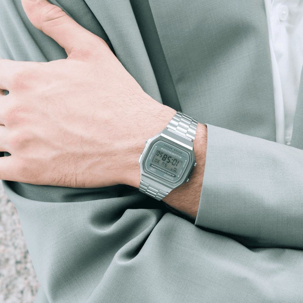 CASIO | ICONIC COLLECTION