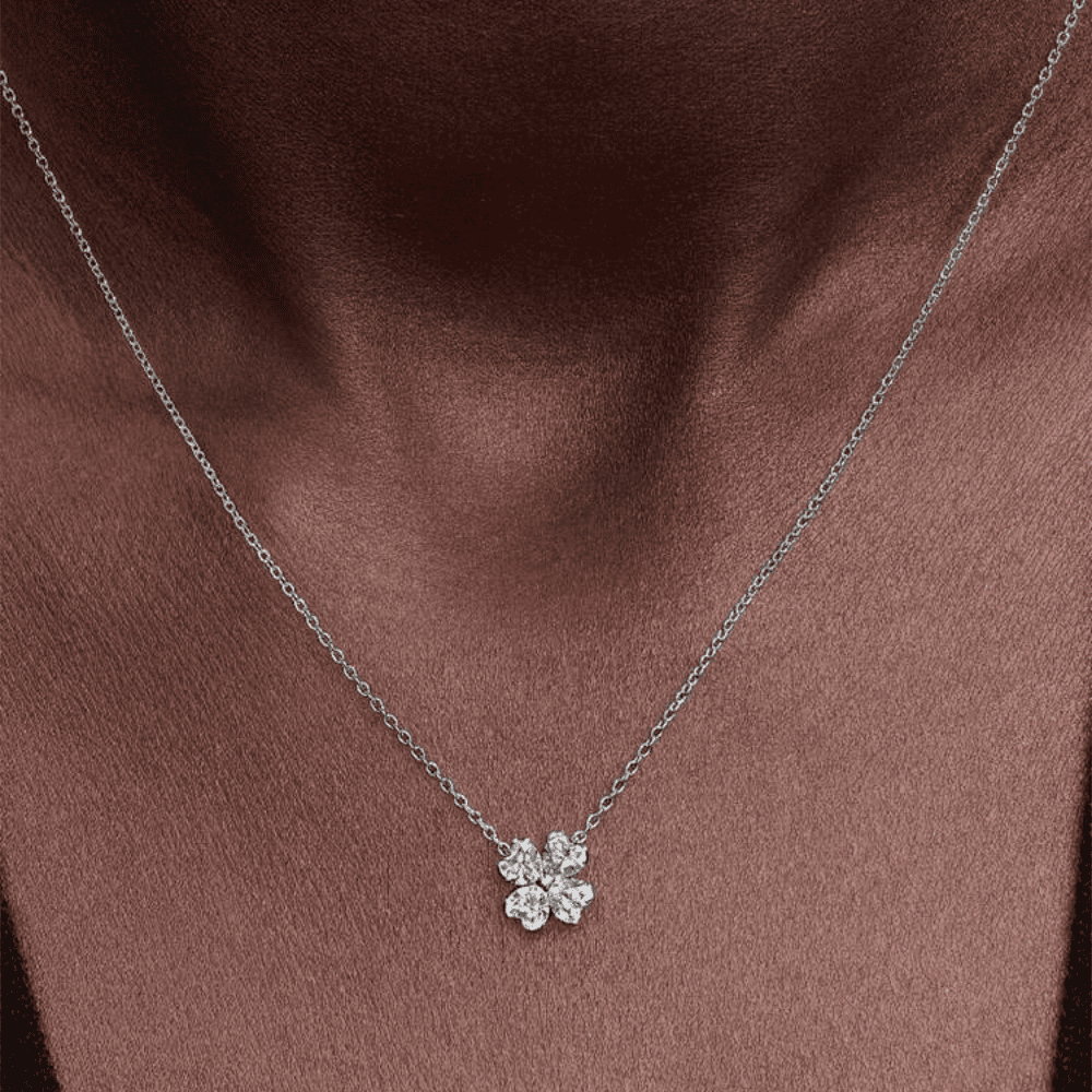Collana Quadrifoglio Luminoso