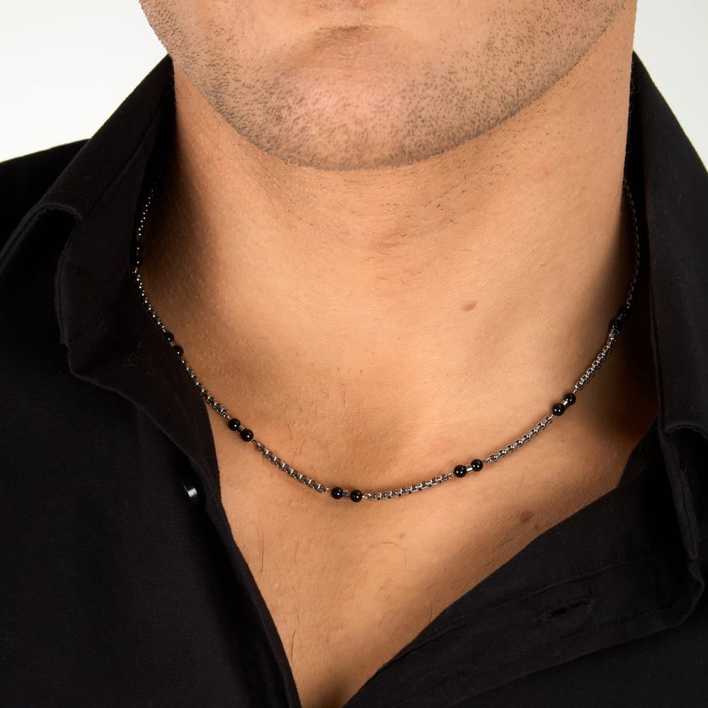 Collana Terra a Catena in Acciaio e Onice – Morellato S1753 indossato