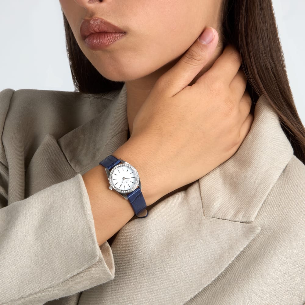 Orologio Donna Magia con Cinturino in Pelle Blu – Morellato R0151165500 indossato