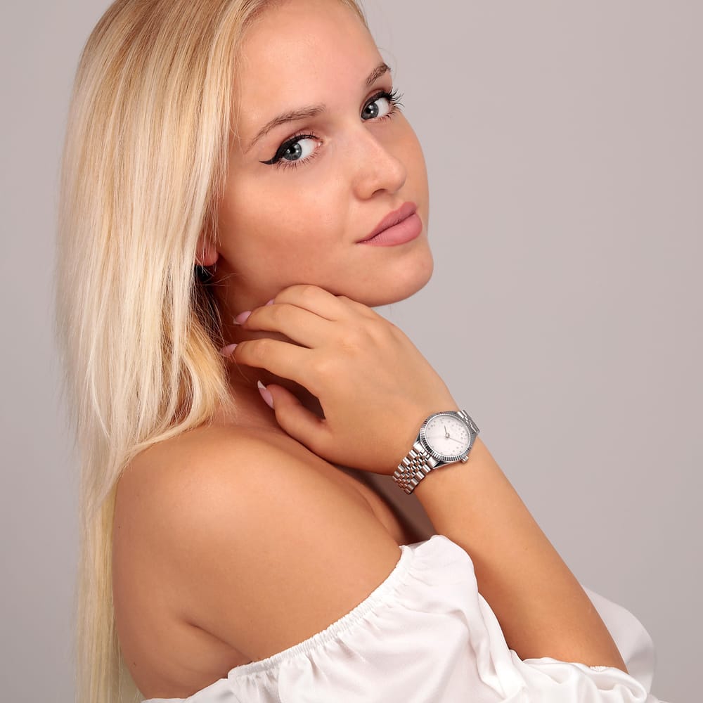 Orologio Donna Magia in Acciaio – Morellato R0153165507 indossato