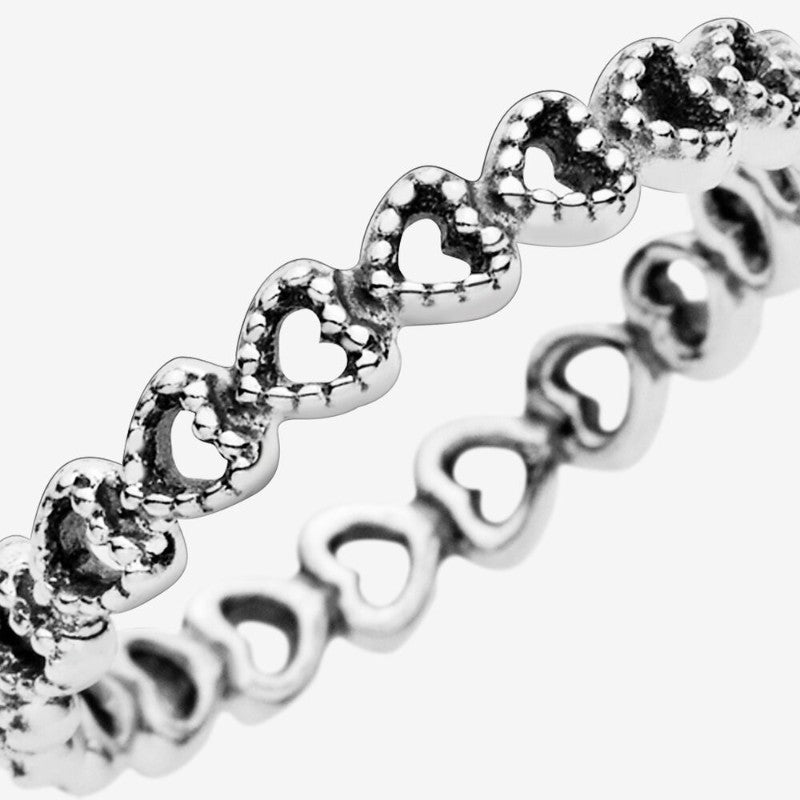 Pandora | Anello Fascia di Cuori