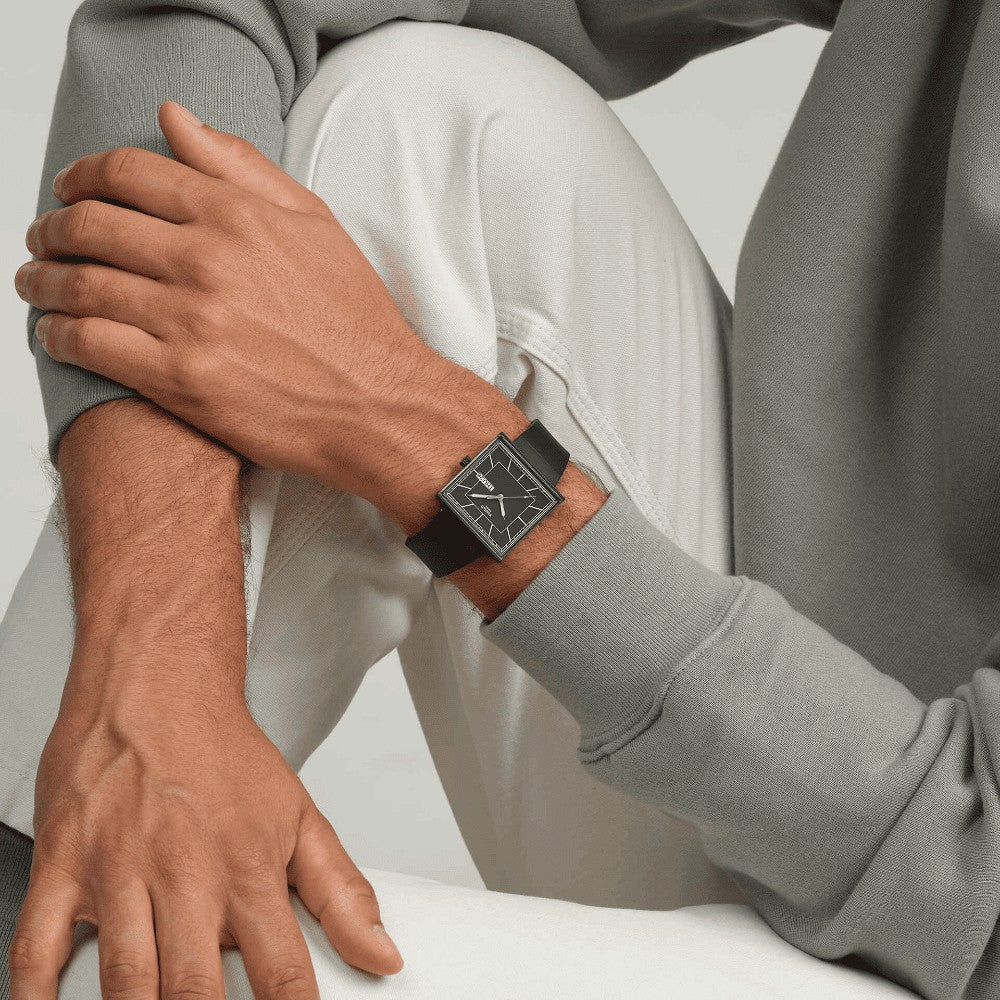 SWATCH| WHAT IF…BLACKAGAIN?