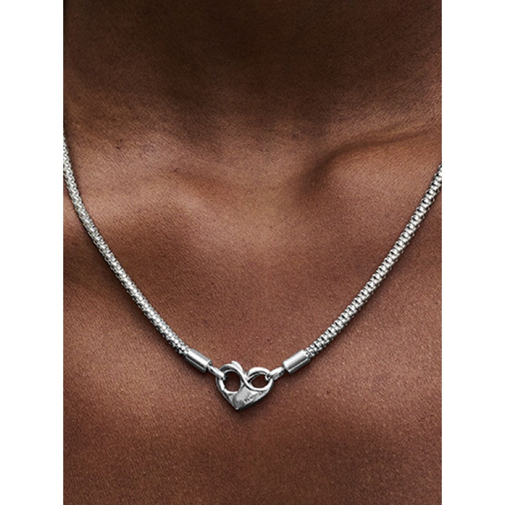 Collana Maglia Geometrica con Chiusura Moschettone a Cuore