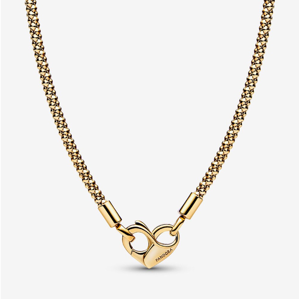 Collana con maglia geometrica