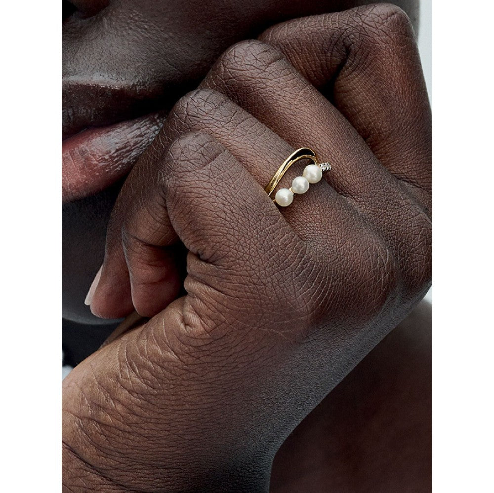 Pandora | Anello Linea Sinuosa con Perle d’Acqua Dolce Coltivate e Pavè