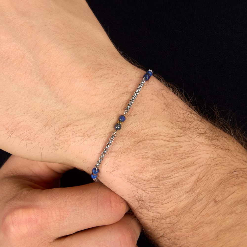 Bracciale Terra a Catena in Acciaio e Lapislazzuli – Morellato S1755 indossato