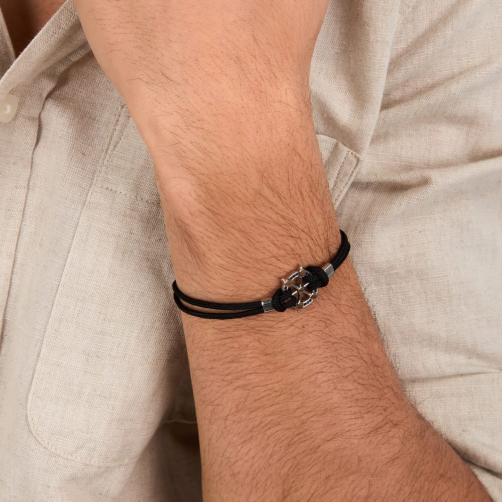 Bracciale Versilia in Acciaio e Cristalli Neri – Morellato SAHB19 indossato