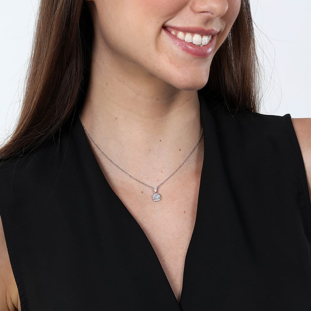 Collana Duchessa in Argento e Zirconi – Morellato SAIW109 indossato