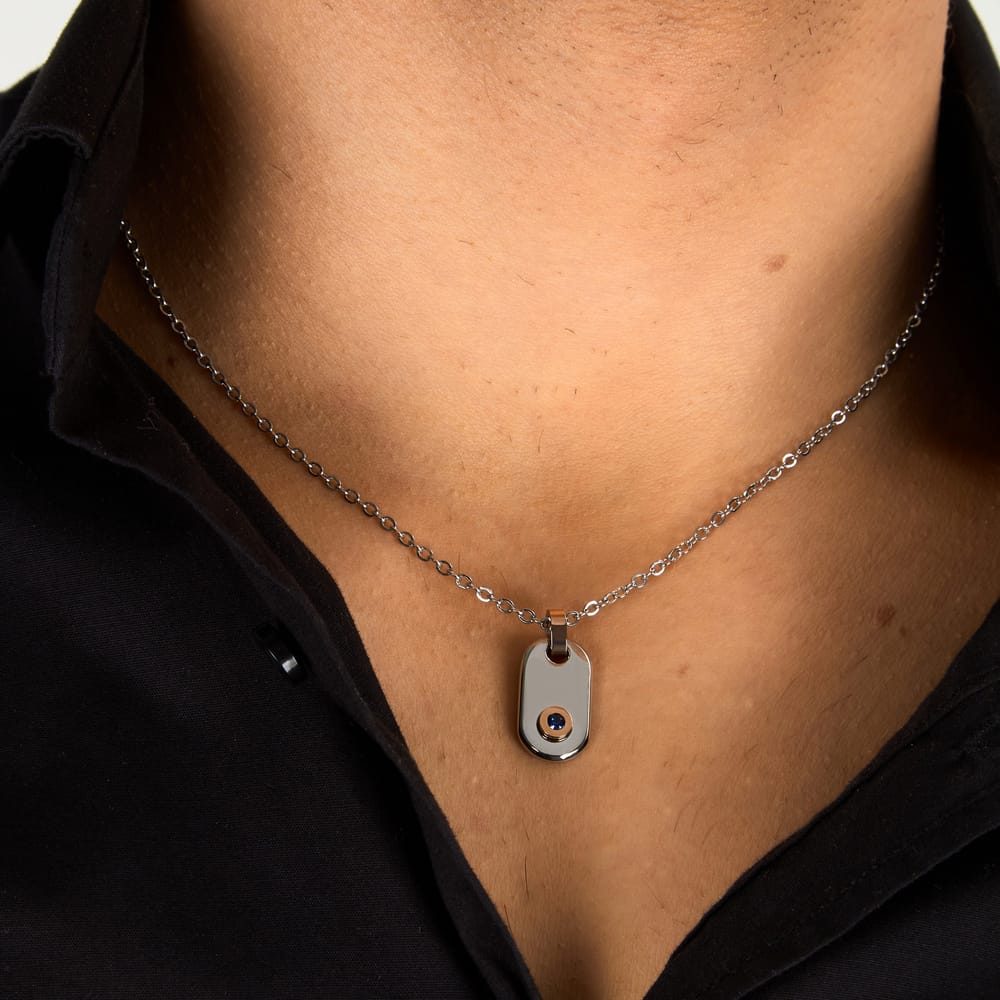 Collana Motown con Pendente in Acciaio e Zirconi Blu – Morellato SALS124 indossato