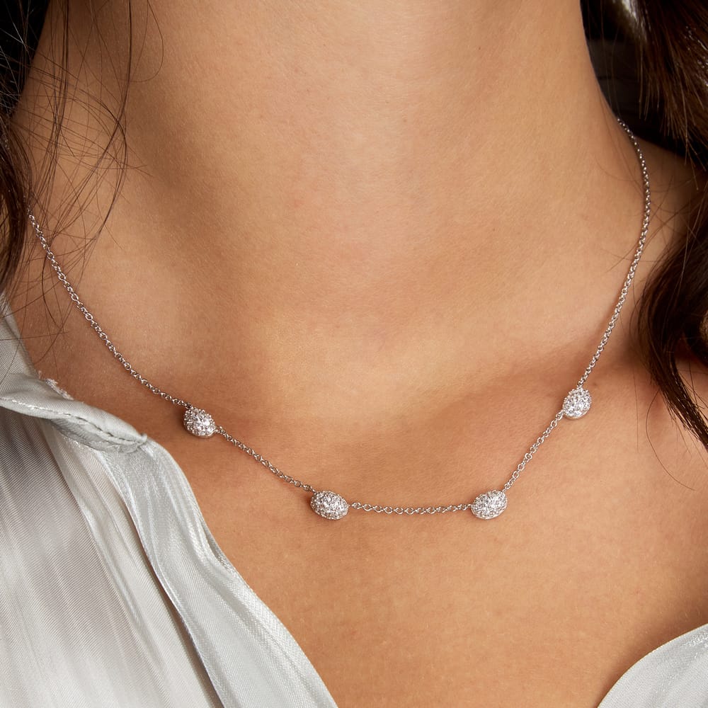 Collana Pavé in Argento e Zirconi Bianchi – Morellato SAZB01 indossato