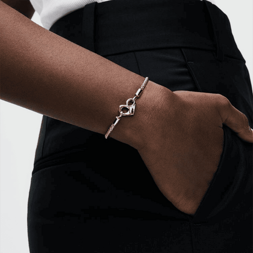 Bracciale Maglia Geometrica con Chiusura Moschettone a Cuore
