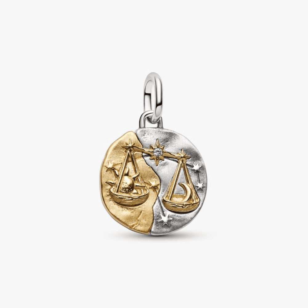 Charm Medallion Bilancia