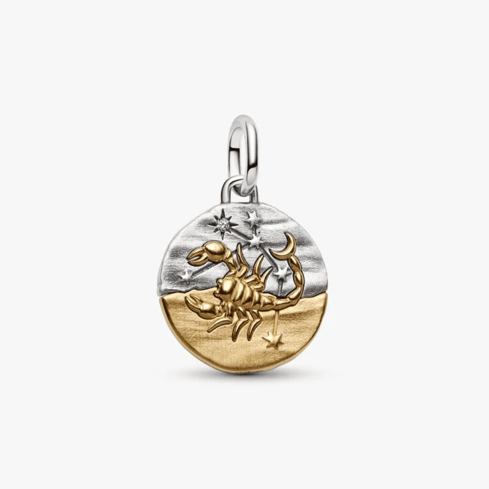 Charm Medallion Scorpione