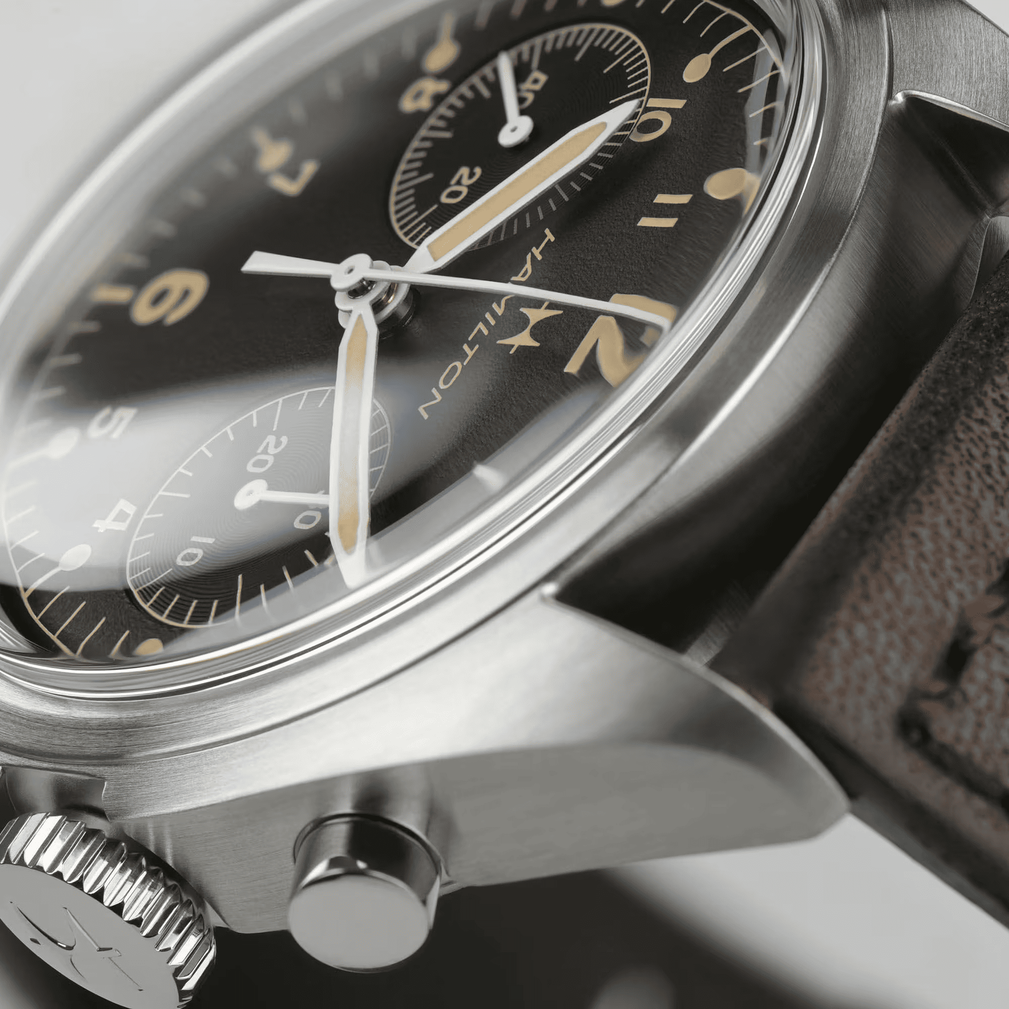 Hamilton | Khaki Aviation Pilot Pioneer Mechanical Chrono