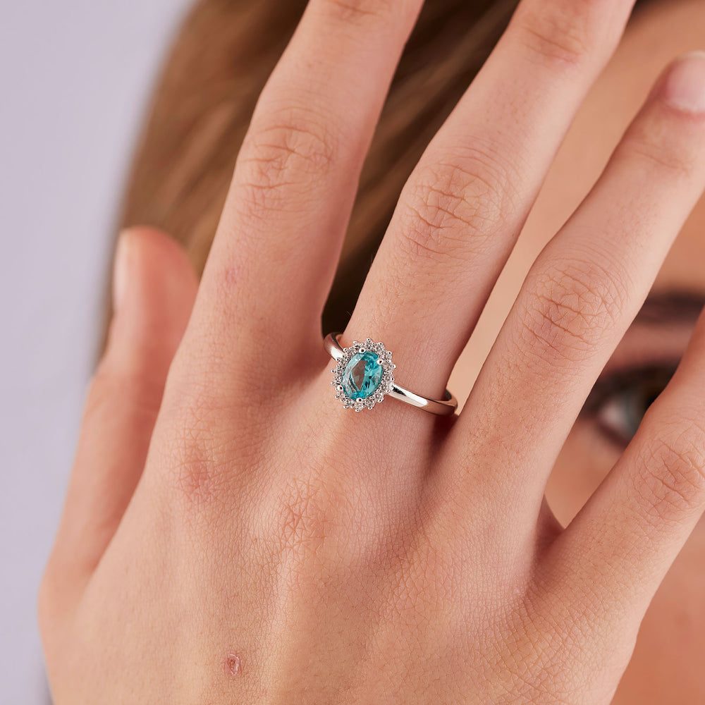 Anello Fancy Kate in Argento con Zirconi Ovali Paraiba – Brosway FAG20 indossato