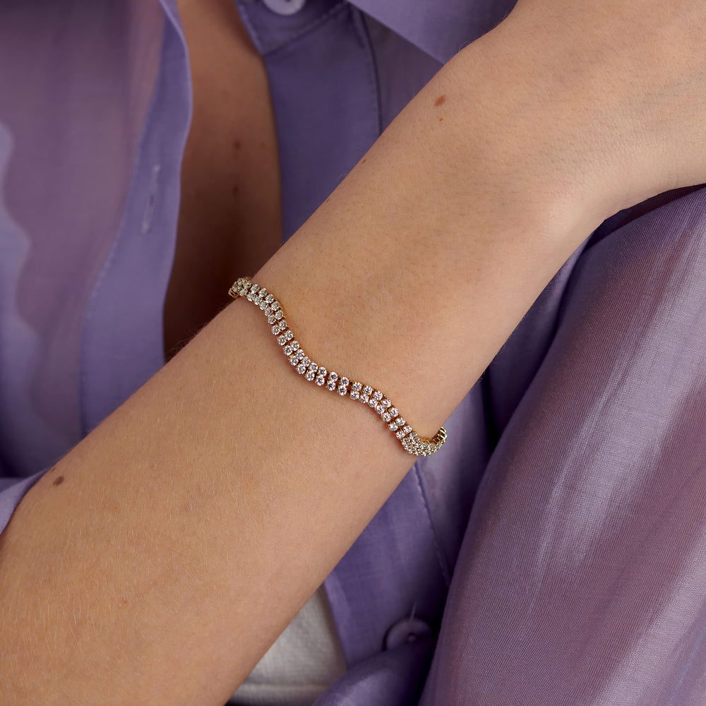 Bracciale Tennis Ondulato Doppio Filo Desideri Dorato – Brosway BEI112 indossato
