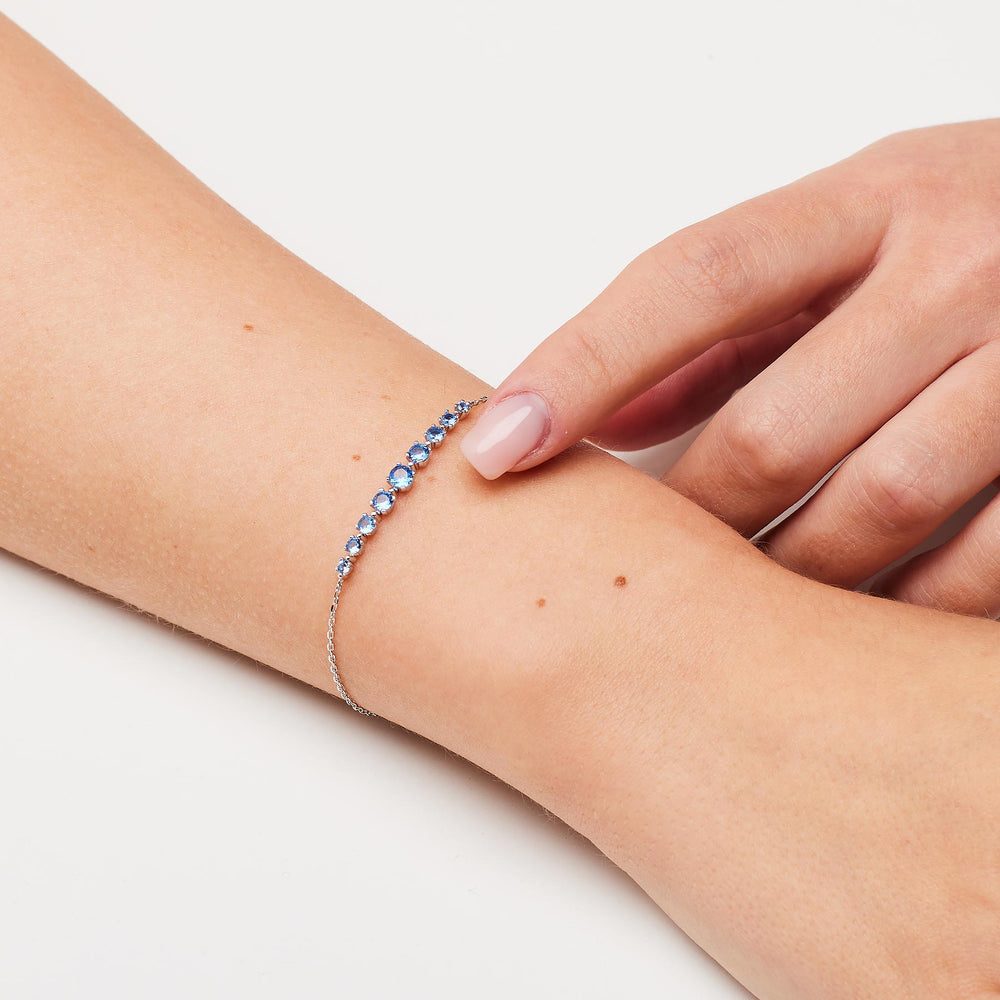 Bracciale Fancy in Argento con Zirconi Blu – Brosway FFB121 indossato