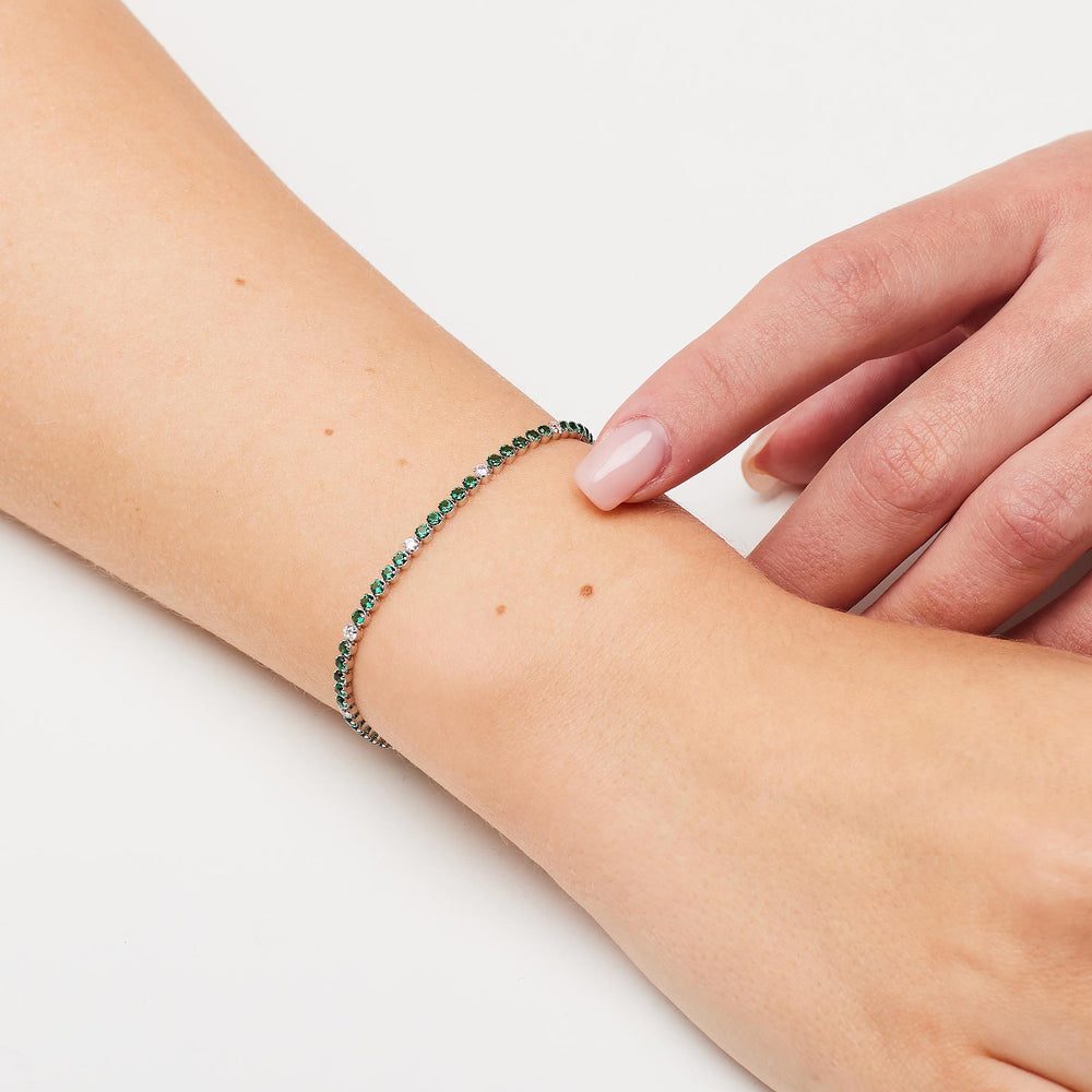 Bracciale Tennis Fancy in Argento con Zirconi Bianchi e Life Green – Brosway FLG128 indossato