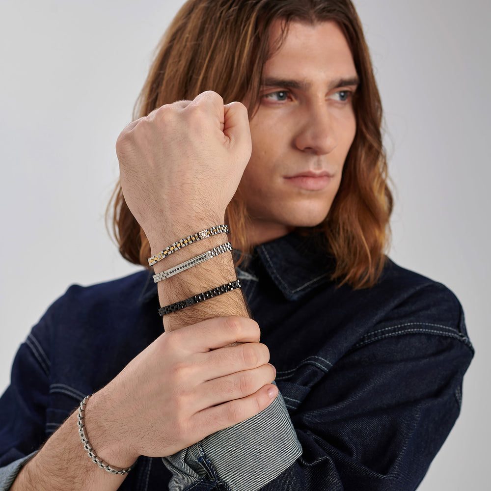 Bracciale Uomo Riptide in Acciaio con Barra Centrale – Brosway BTD060 indossato