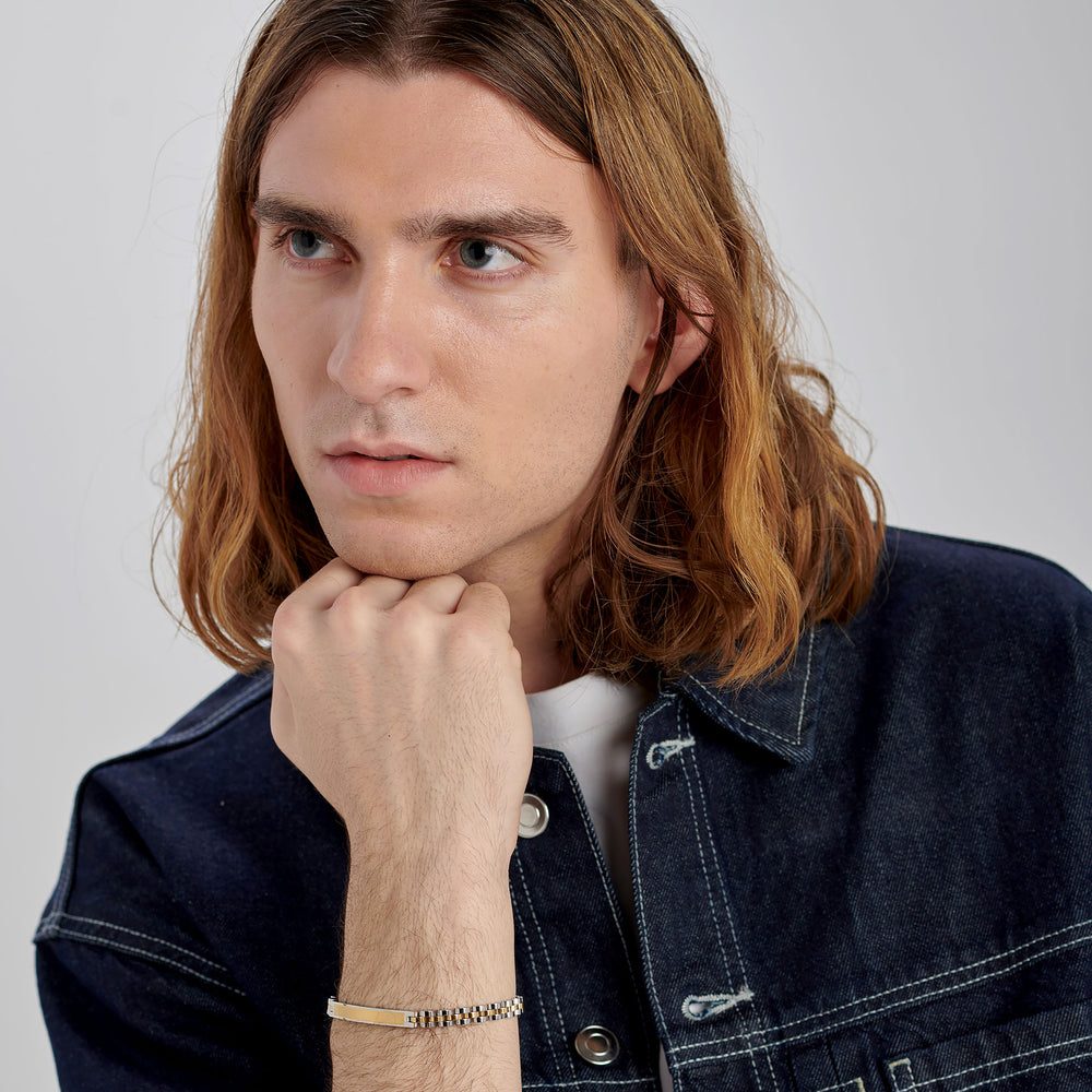 Bracciale Uomo Riptide Bicolore in Acciaio con Barra Centrale – Brosway BTD061 indossato