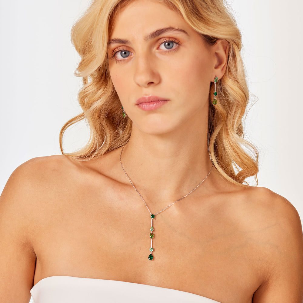 Collana Girocollo Fancy in Argento con Zirconi Bianchi e Verdi Life Green – Brosway FLG150 indossato