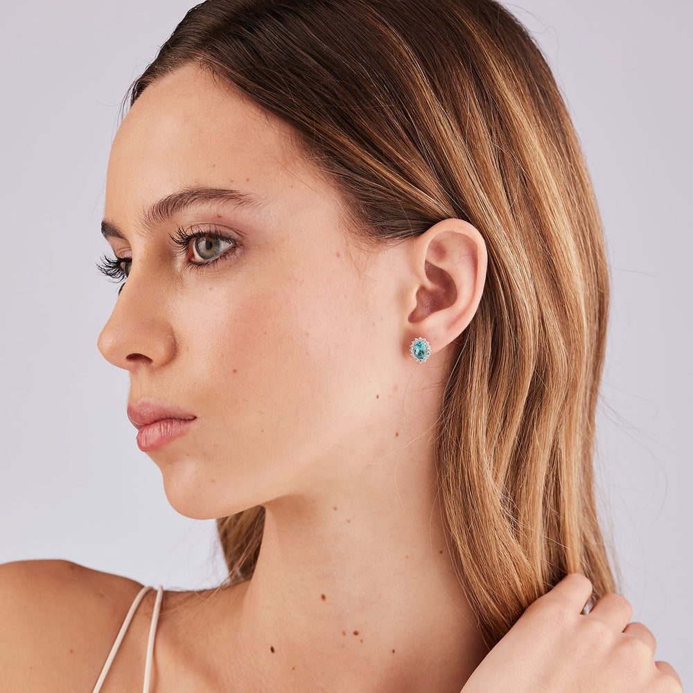 Orecchini Kate Fancy in Argento con Zirconi Ovali Paraiba – Brosway FAG18 indossato