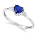 Comete Anello cuore in Oro 9KT, Diamanti bianchi e Zaffiro blu ricristallizzato – KANB1914