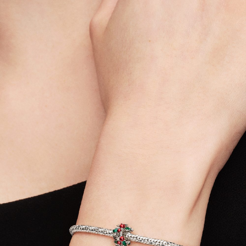 Charm Agrifoglio di Natale con Finitura in Platino Pandora 734974C01 - foto 4