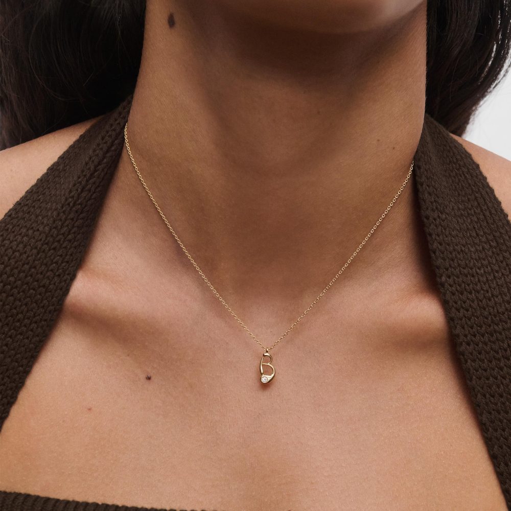 Collana con Pendente Iniziale B – PD Paola CO01-B75 indossato