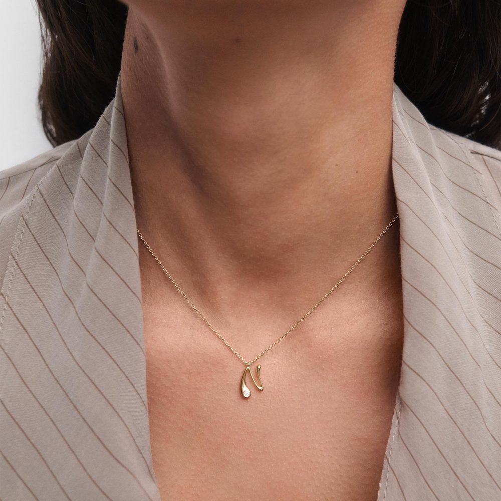 Collana con Pendente Iniziale N – PD Paola CO01-B87 indossato
