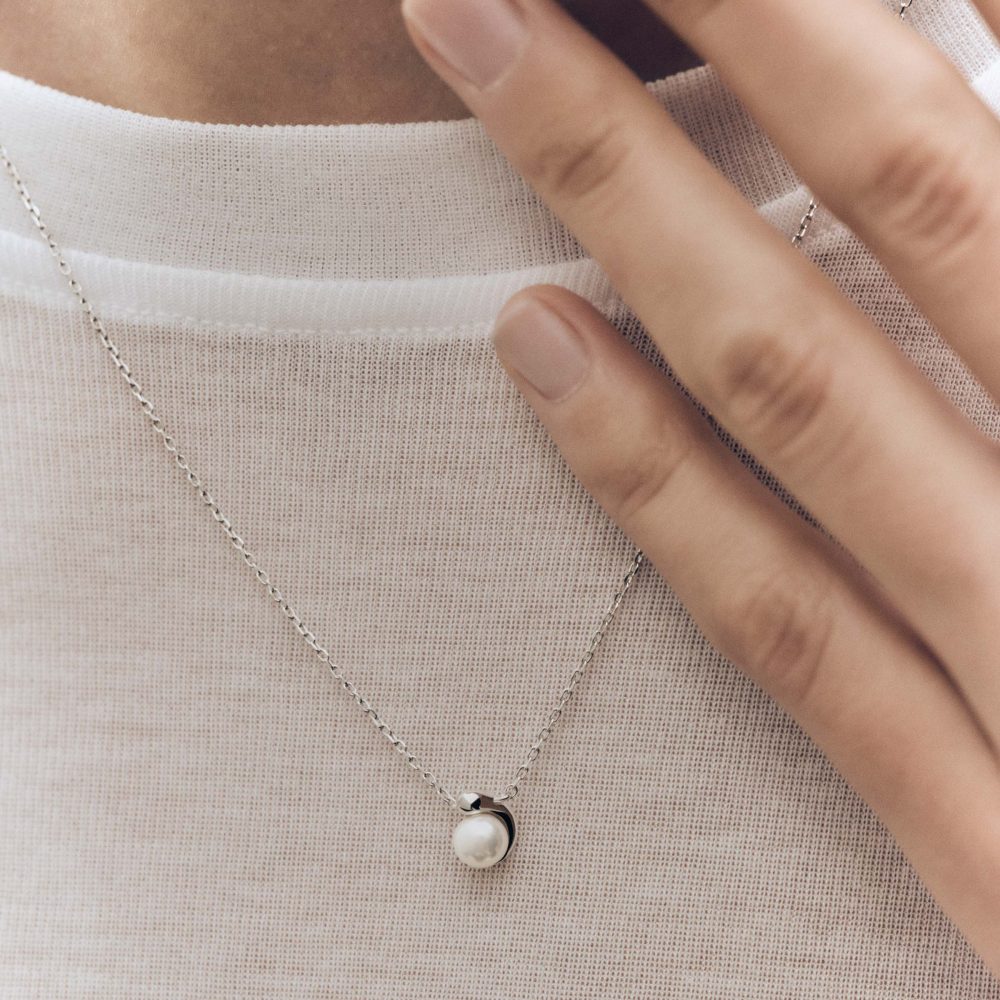 Collana Punto Luce La Perla Argento – PD Paola CO02-A61 indossato