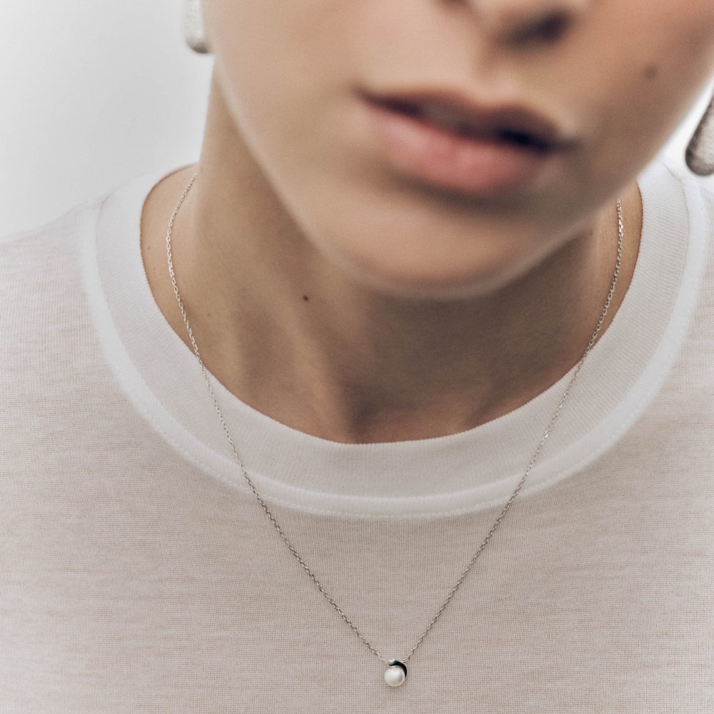 Collana Punto Luce La Perla Argento – PD Paola CO02-A61 indossato